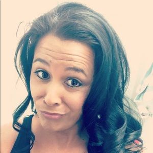 Meet your Posher, Sherry